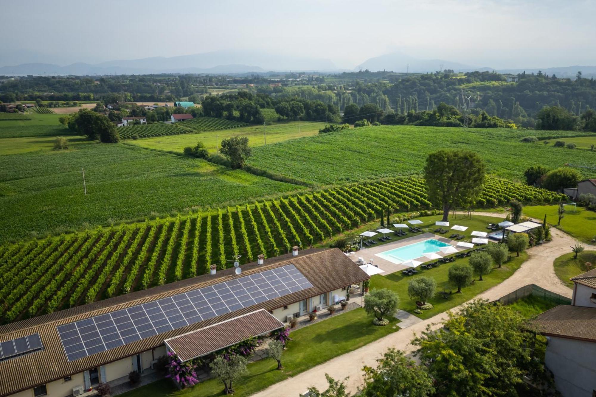 Agriturismo Colle Dei Pivi Ponti sul Mincio Exterior foto