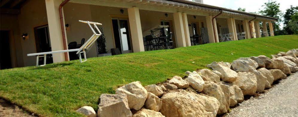 Agriturismo Colle Dei Pivi Ponti sul Mincio Exterior foto
